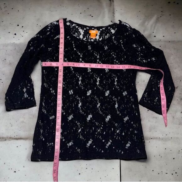 Boho Black Floral Lace Joe Fresh Sheer Layering Top - Size Medium EUC - Picture 7 of 16